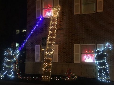 Image for Firemen to the rescue!